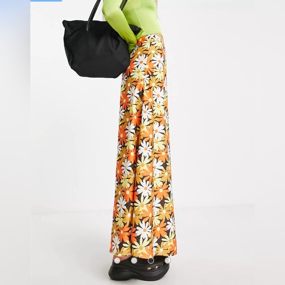 COLLUSION Satin Floral Print Column Maxi Skirt in Multi Color Size 2 EUC - Picture 4 of 9